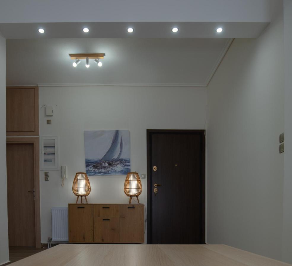 Max Blue Apartment, A Stay Like No Other Pireus Exteriér fotografie