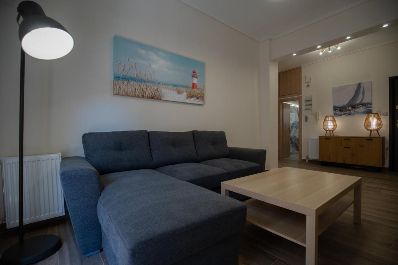 Max Blue Apartment, A Stay Like No Other Pireus Exteriér fotografie
