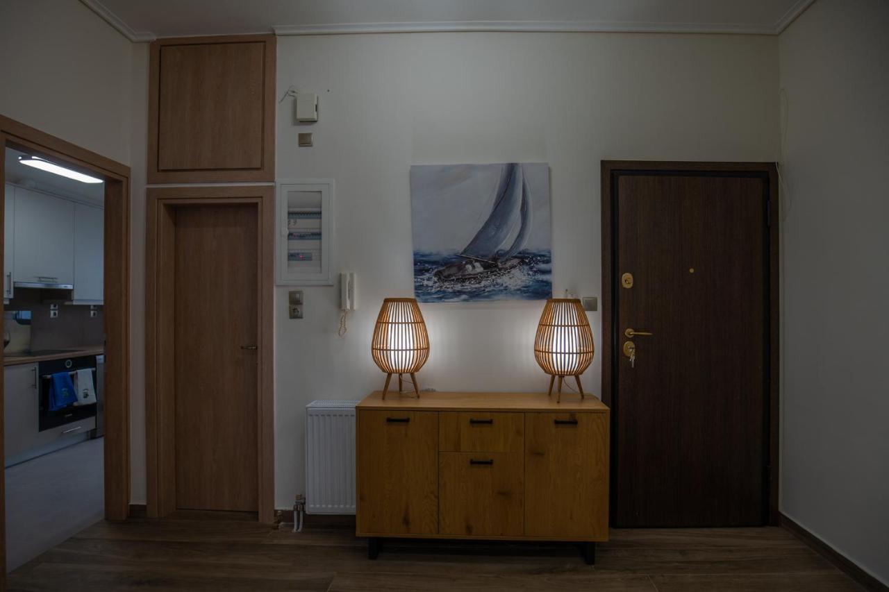 Max Blue Apartment, A Stay Like No Other Pireus Exteriér fotografie
